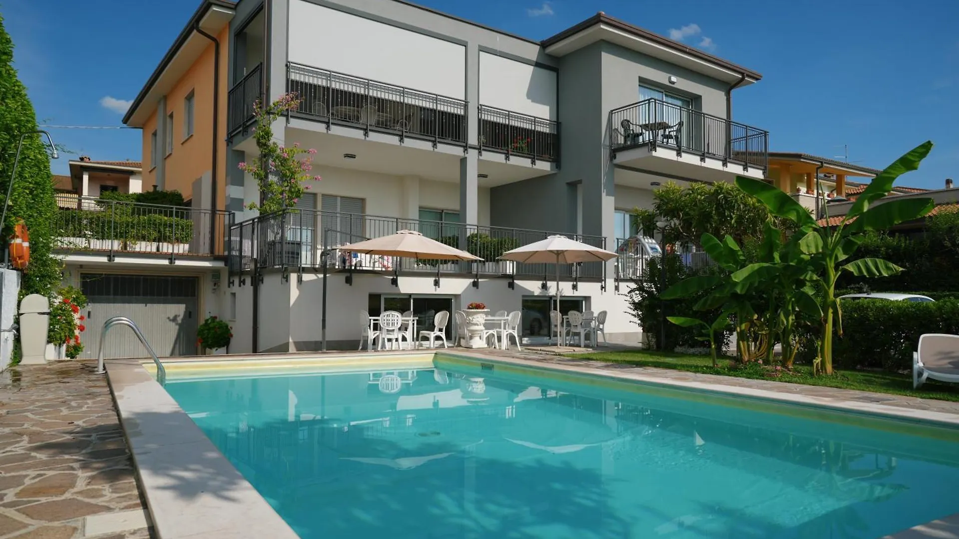 Guest house Camere Da Mirella Lazise